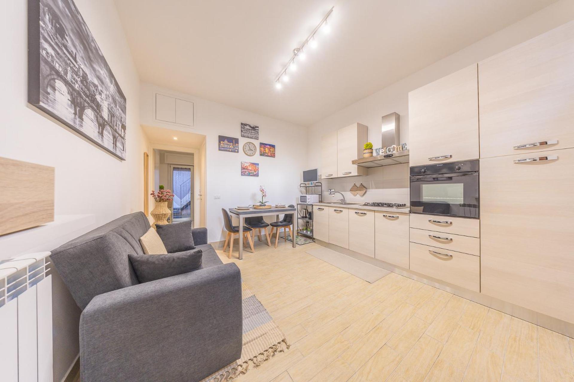 Apartment Colosseo A 20 Min-casa Elegante Con Metro C A 500mt